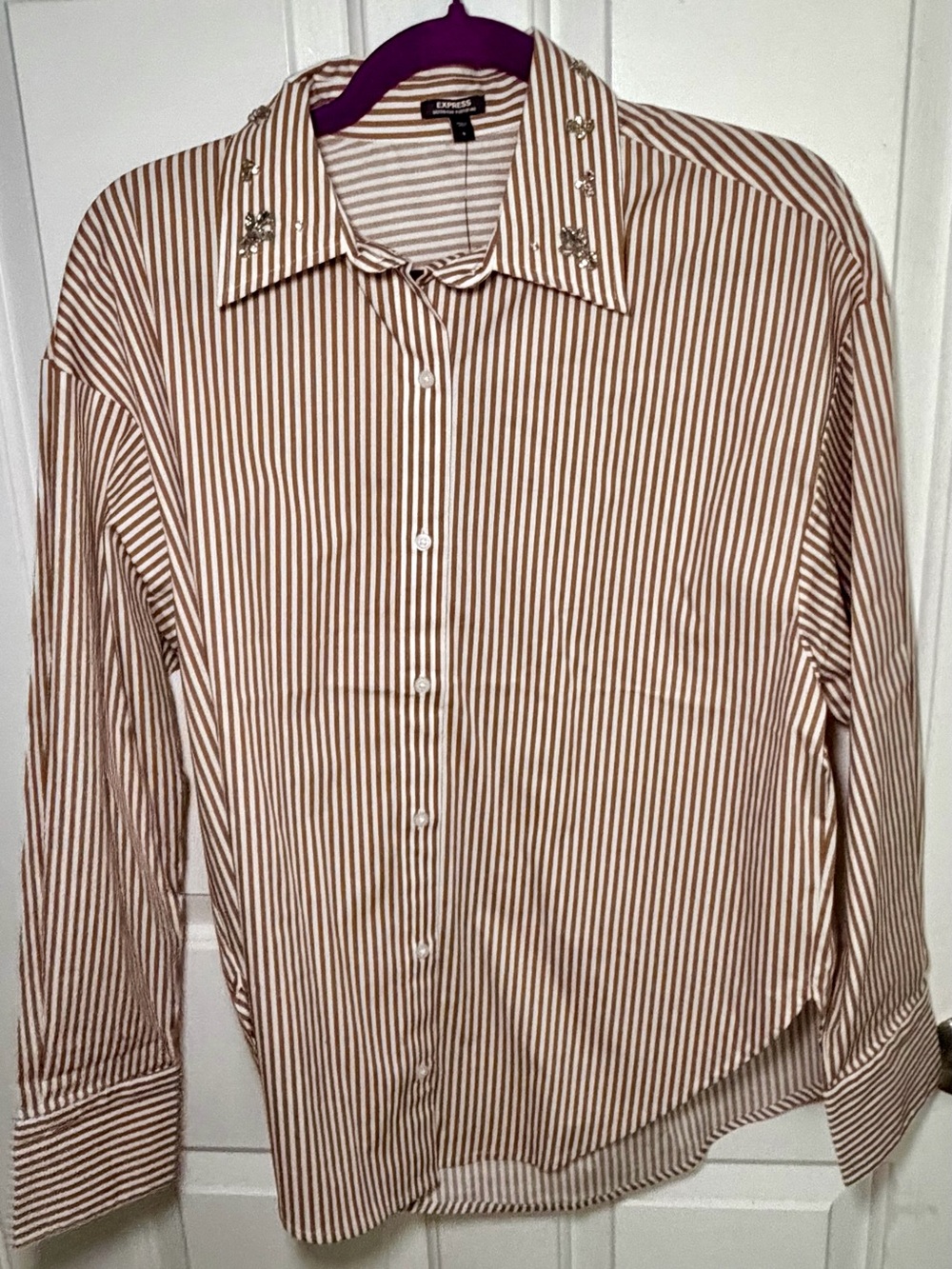 NWT Express Boyfriend Portofino Jeweled Collar Striped Button Up Shirt Small